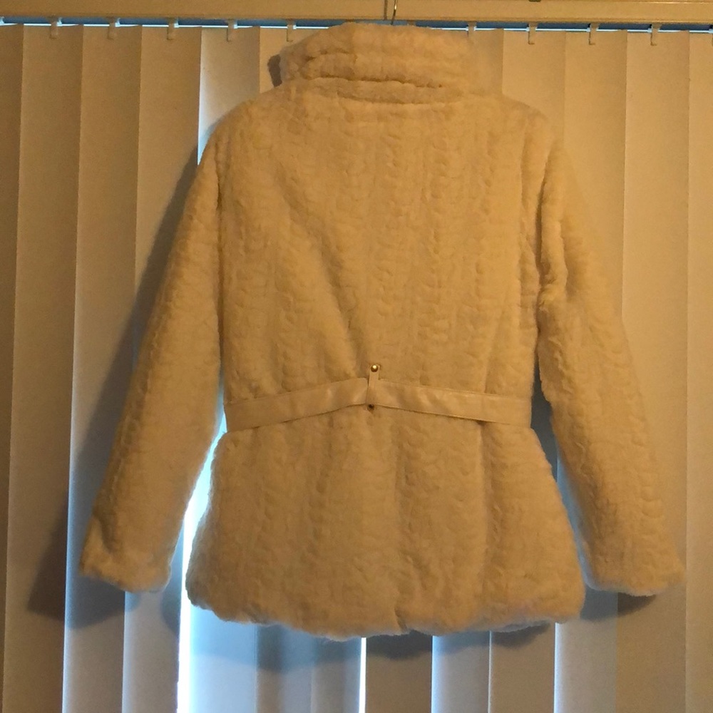 Coat - Picture 2 of 7